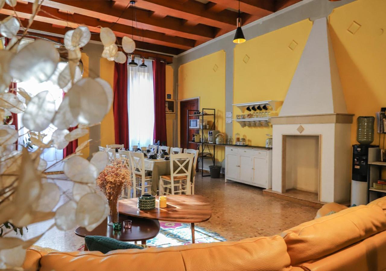 Retro B&B Pisa Luaran gambar