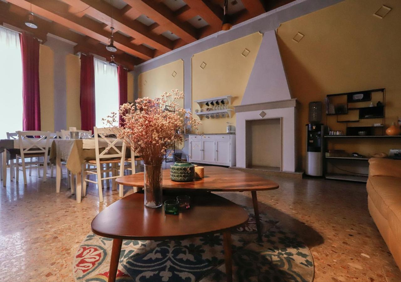 Retro B&B Pisa Luaran gambar