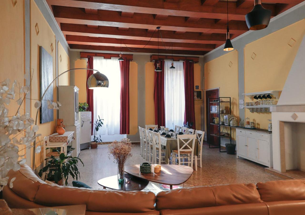 Retro B&B Pisa Luaran gambar